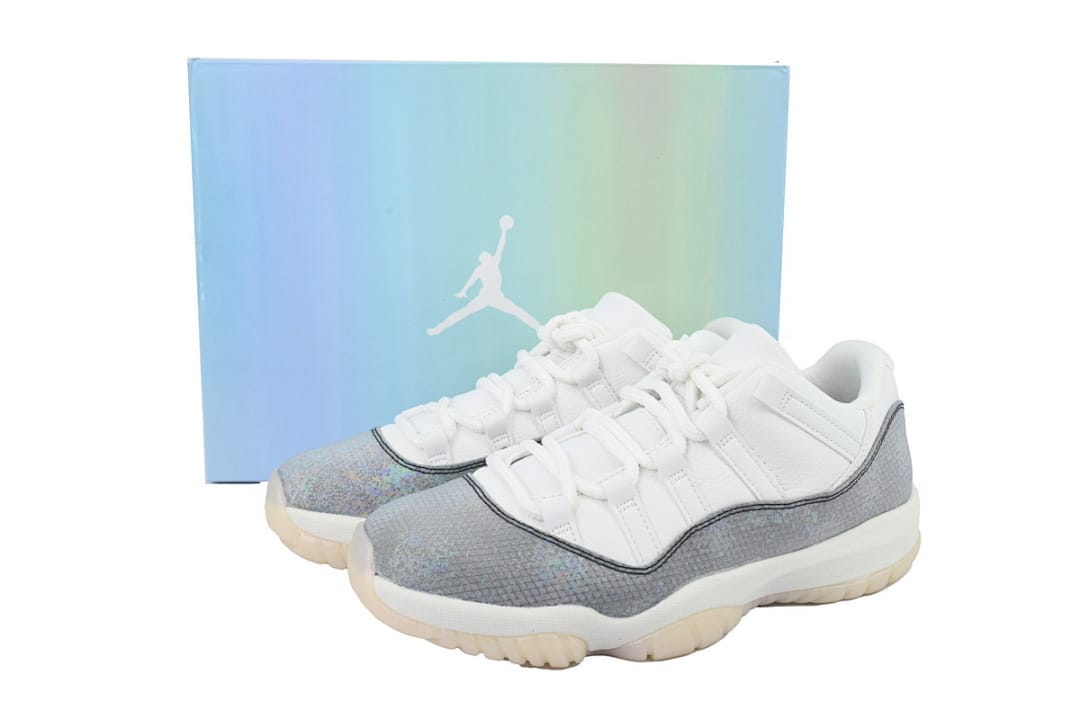 Air Jordan 11 Retro Low x OFF White Snakeskin
