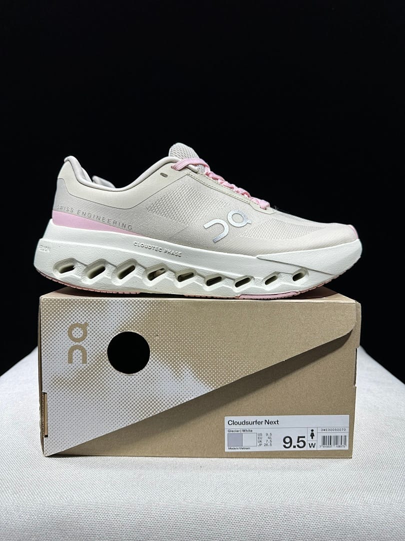 On Cloudsurfer Next (Colorway 10)