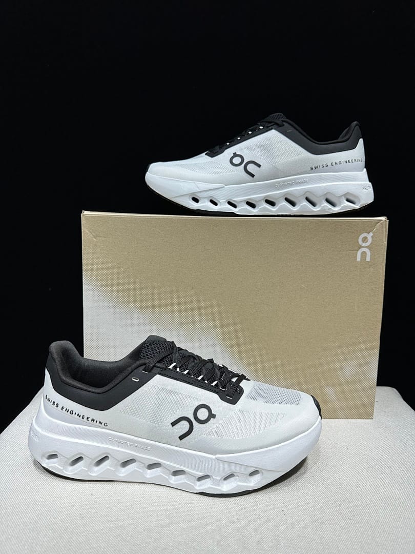 On Cloudsurfer Next 'White Black'