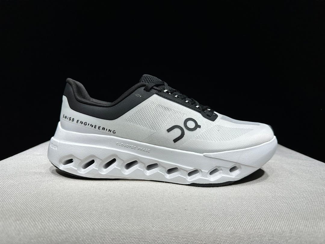 On Cloudsurfer Next 'White Black'