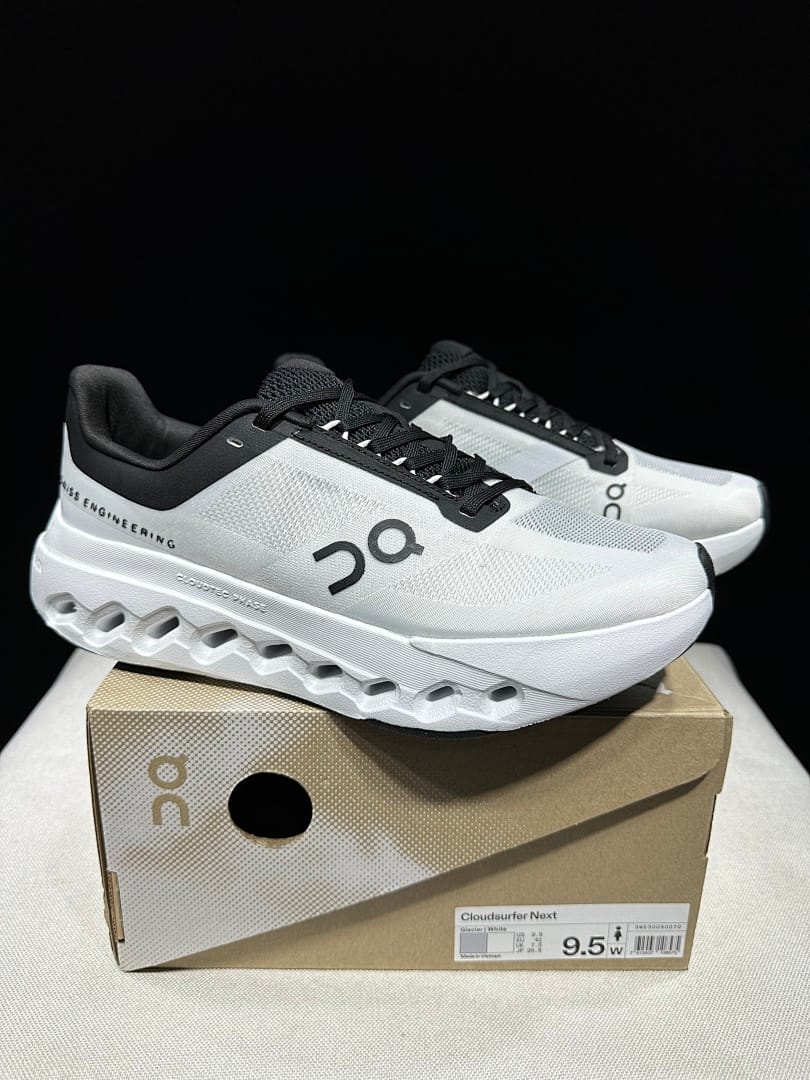 On Cloudsurfer Next 'White Black'