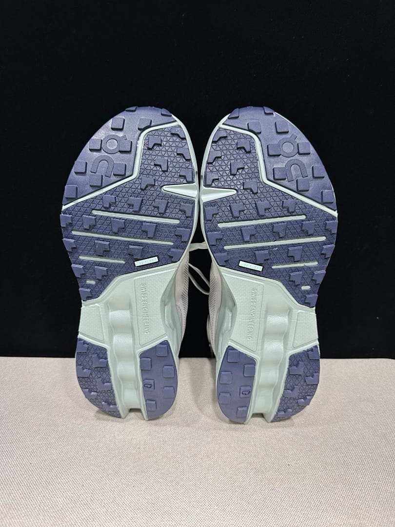 On Cloudsurfer Trail (Colorway 12)