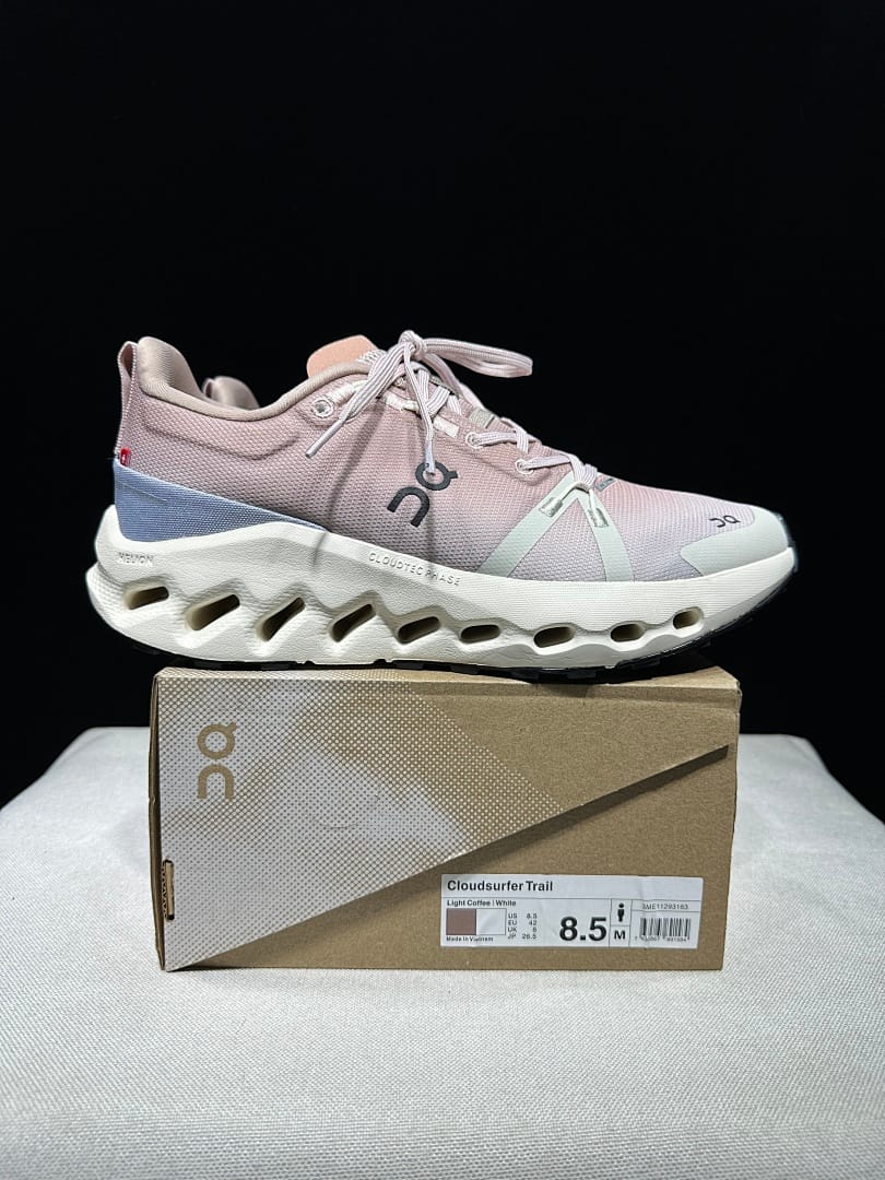 On Cloudsurfer Trail (Colorway 6)
