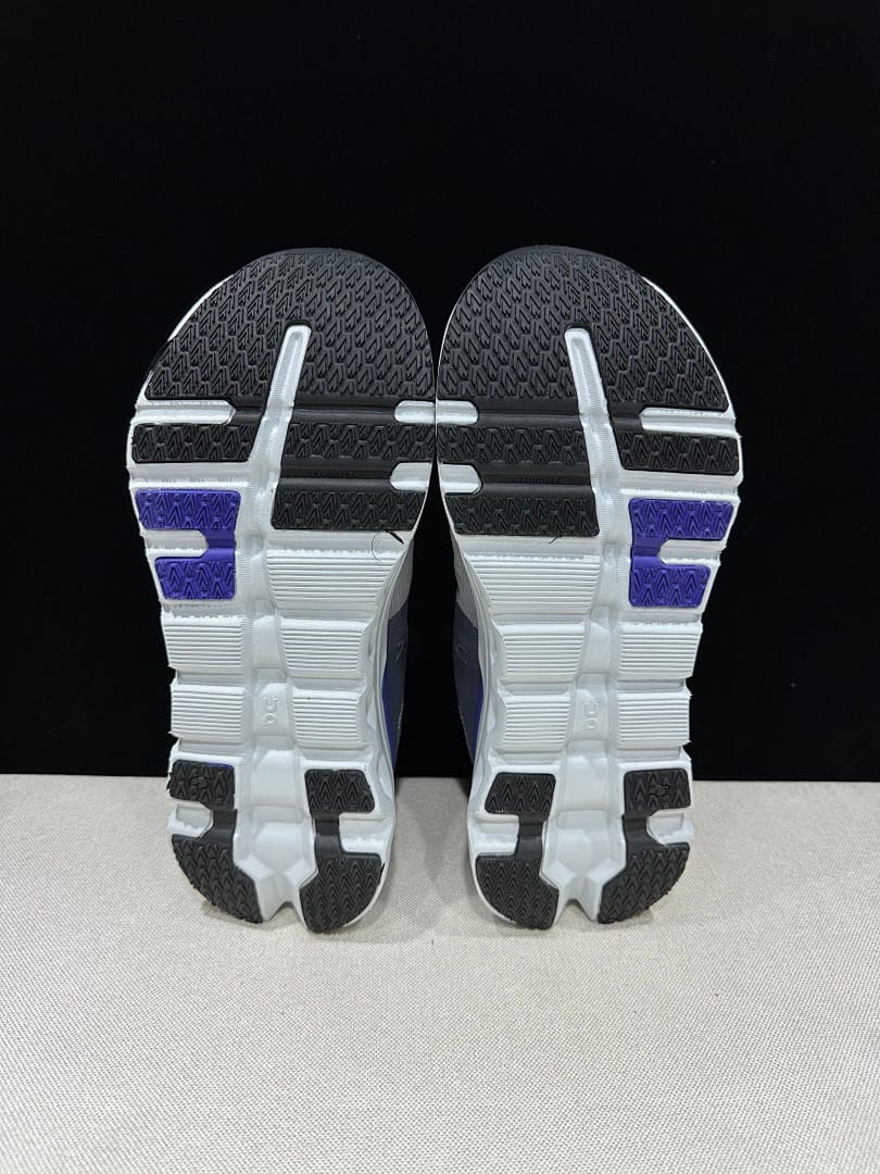 On Cloudrunner 2 (Colorway 11)