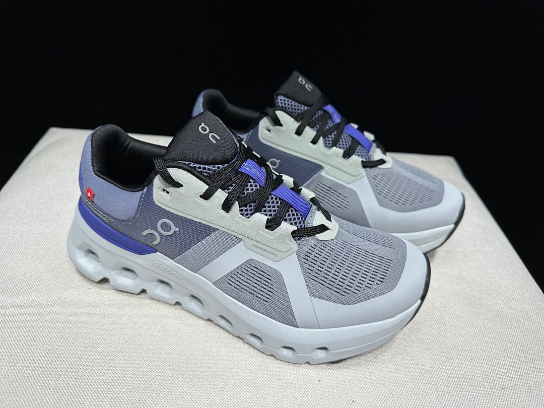 On Cloudrunner 2 (Colorway 11)