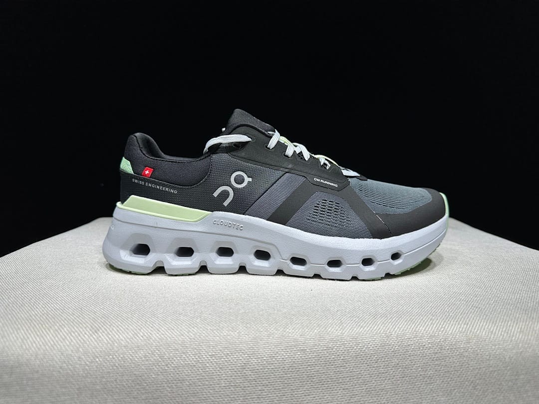 On Cloudrunner 2 'Lima Bean Green'