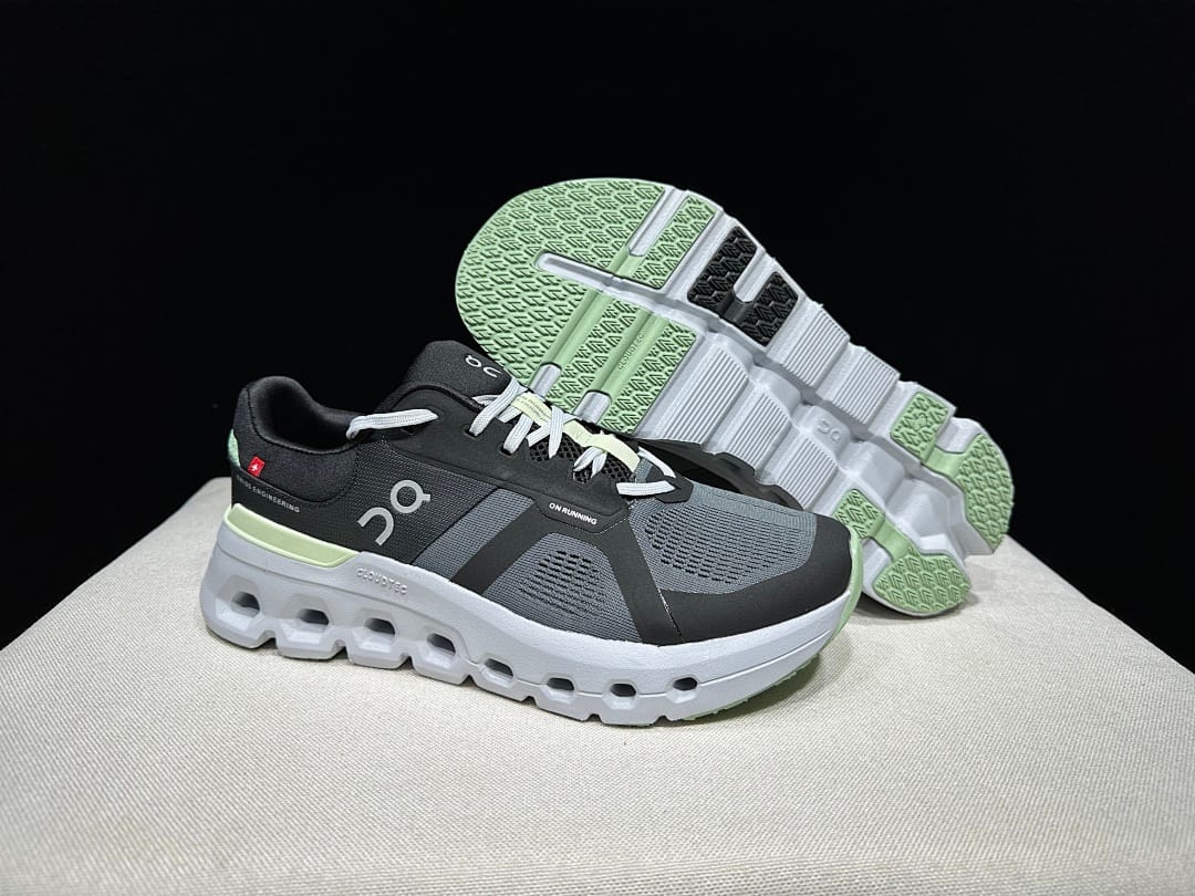 On Cloudrunner 2 'Lima Bean Green'