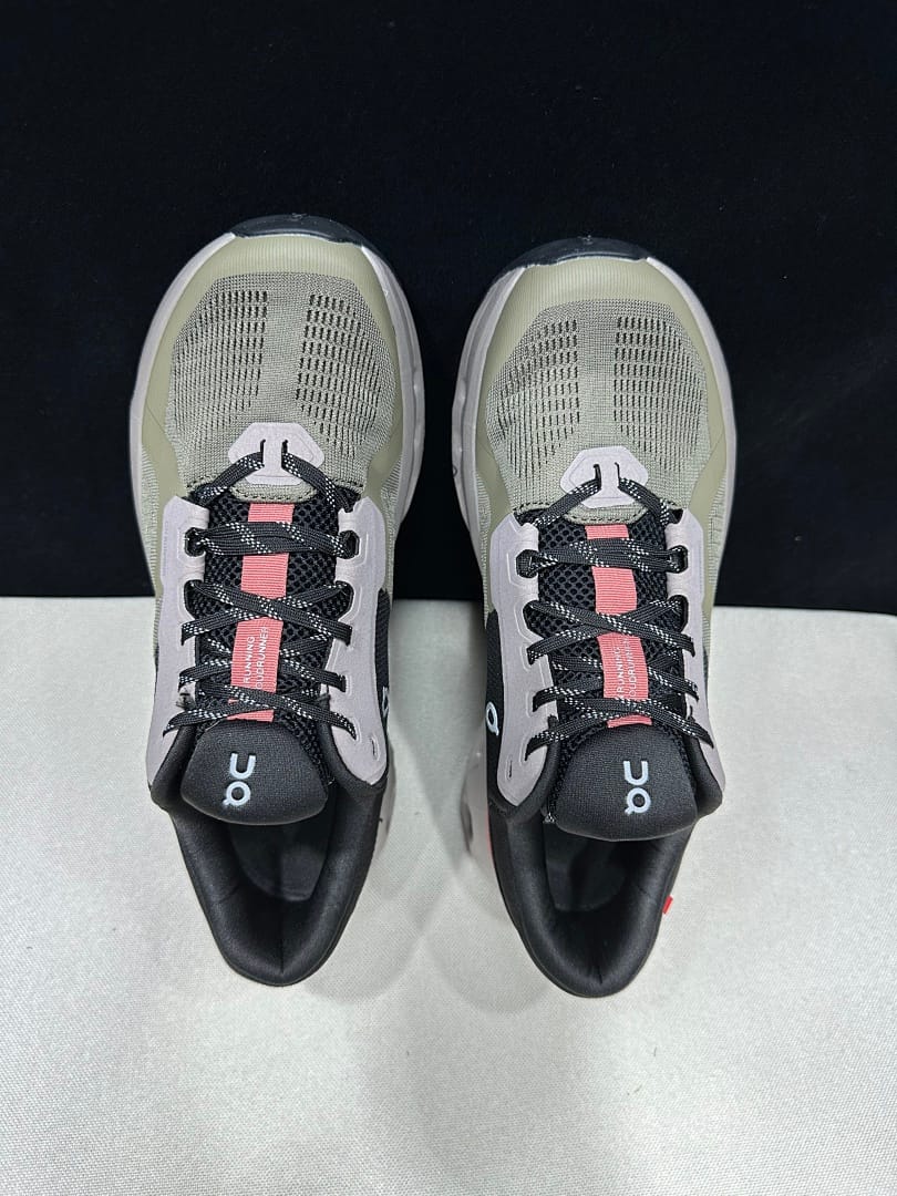 On Cloudrunner 2 (Colorway 8)