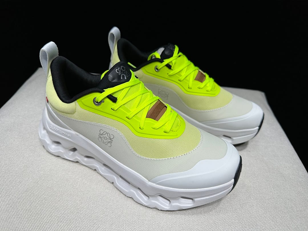 On × LOEWE Cloudtilt 2.0 (Colorway 3)