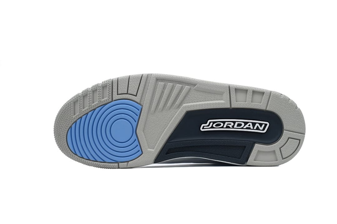 Air Jordan 3 Retro UNC (Colorway 3)