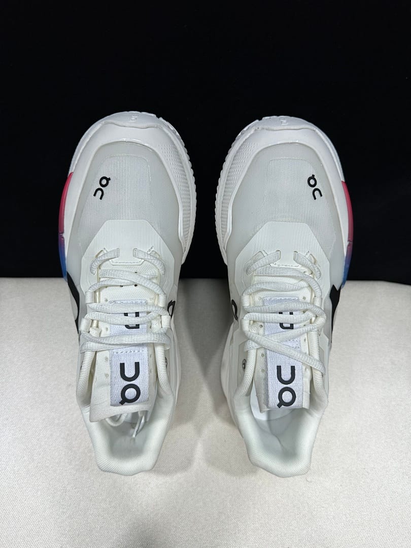 On THE ROGER Pro 2 (Colorway 8)