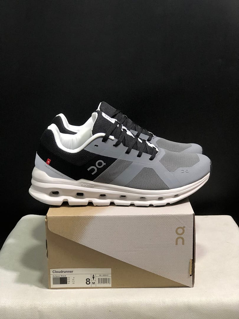 On Cloudrunner 'Mist White' (Colorway 2)