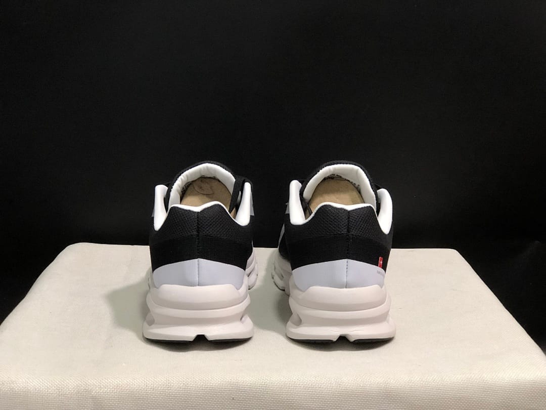 On Cloudrunner 'Mist White' (Colorway 2)