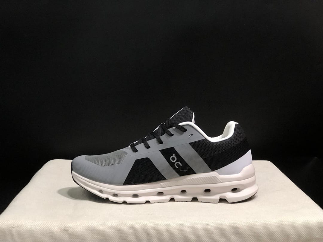 On Cloudrunner 'Mist White' (Colorway 2)