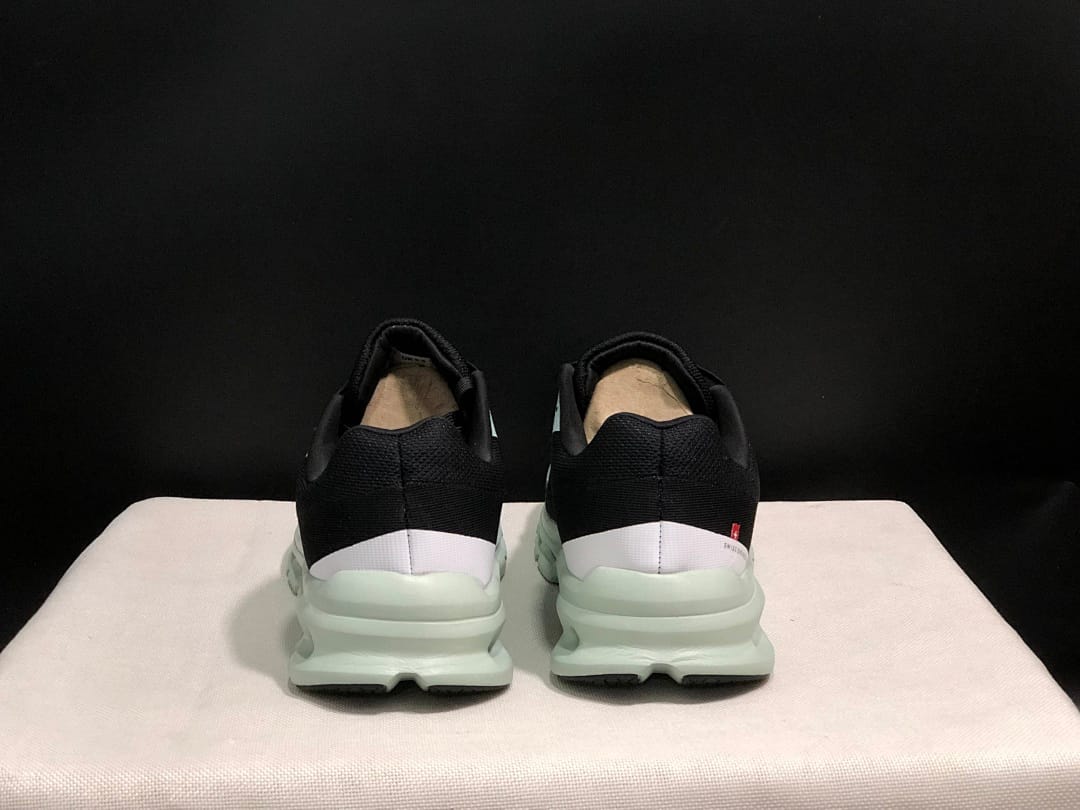 On Cloudrunner 'Alloy Grey'