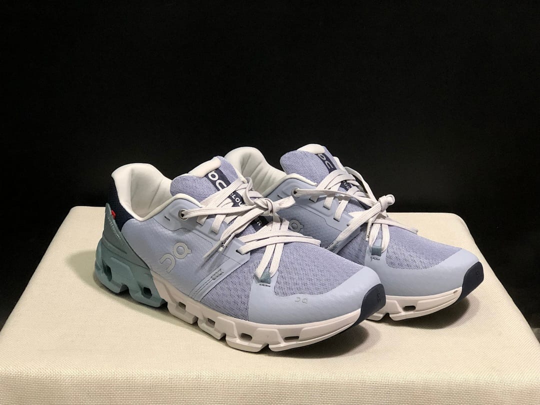 On Cloudflyer 4 (Colorway 9)