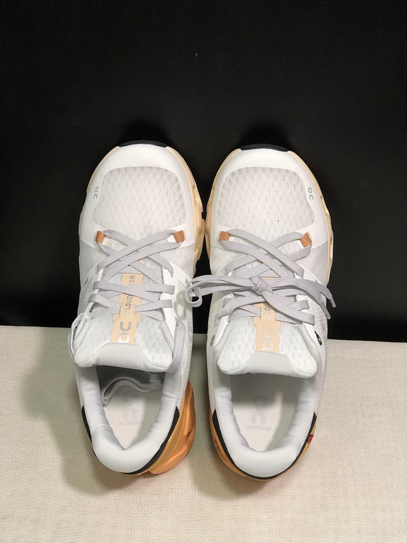 On Cloudflyer 4 (Colorway 8)