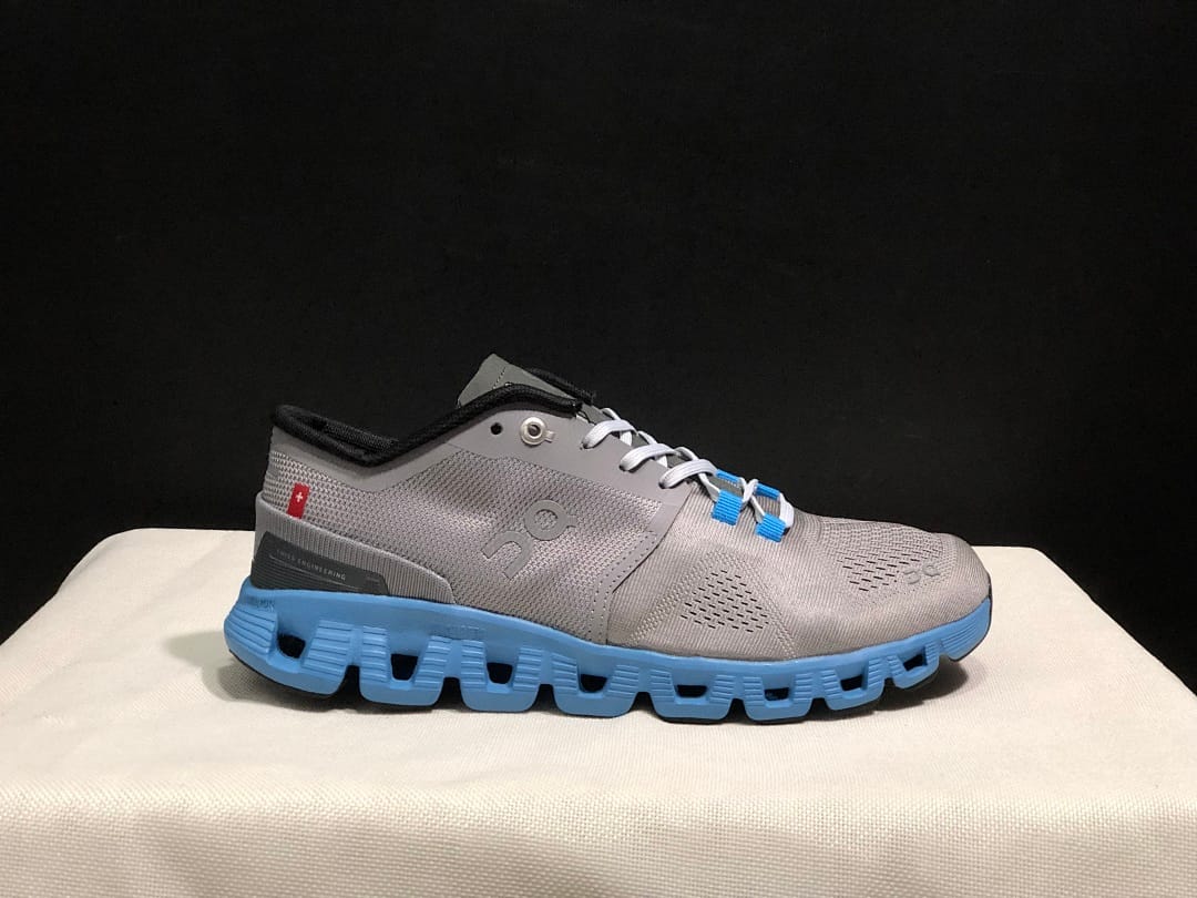 On Cloud X 1 Shift (Colorway 16)