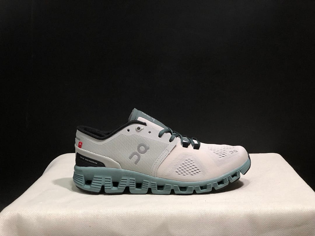 On Cloud X 1 Shift (Colorway 13)