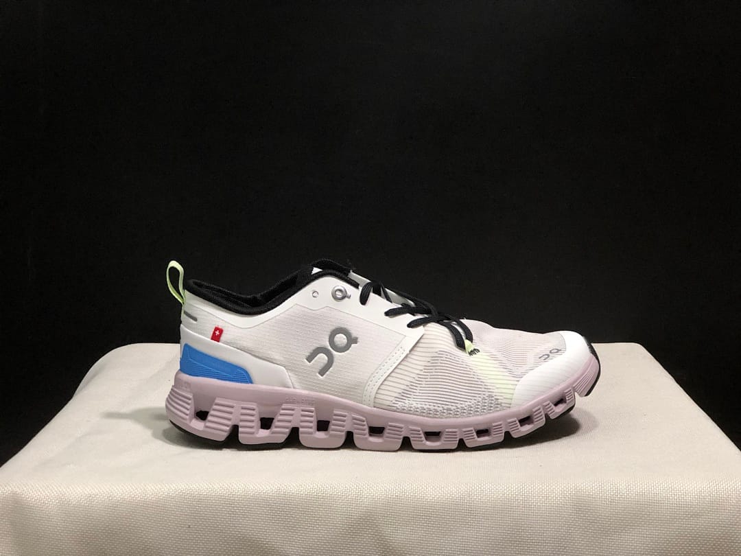 On Cloud X3 Shift (Colorway 9)
