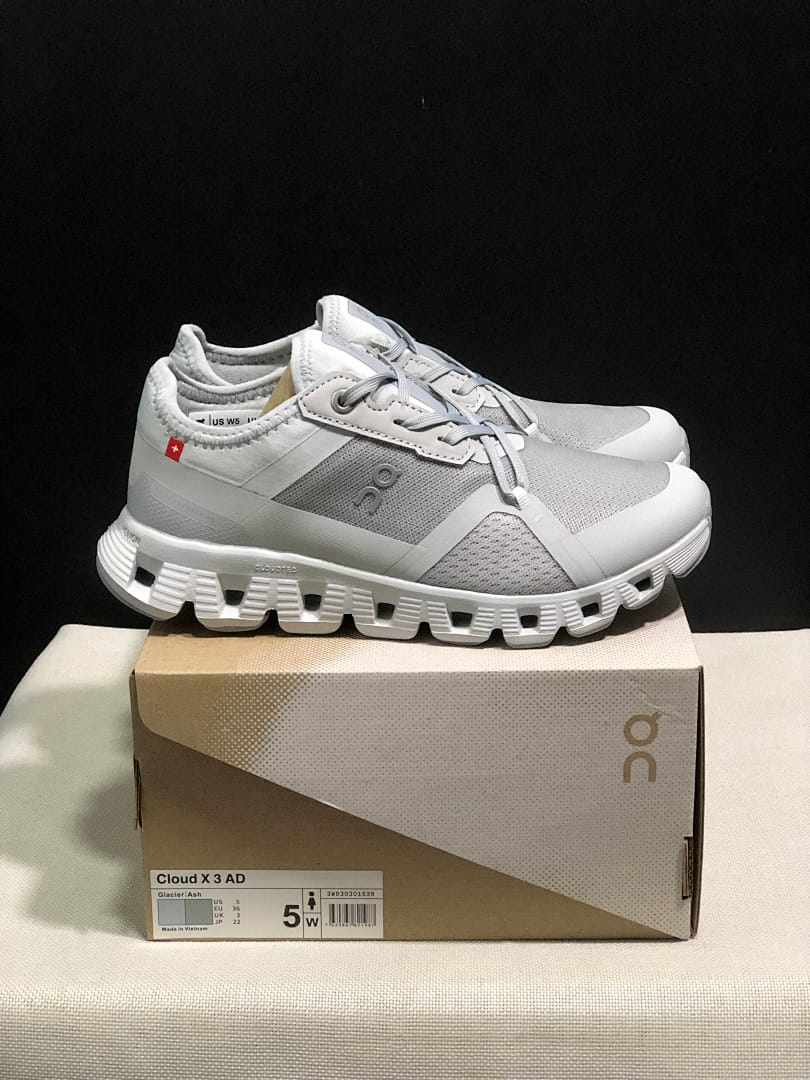 On Cloud X 3 Ad (Colorway 4)