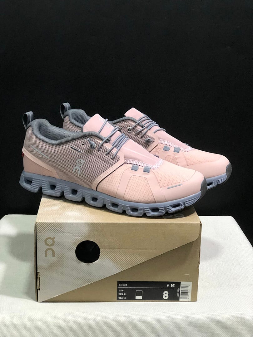 On Cloud 5 (Colorway 42)