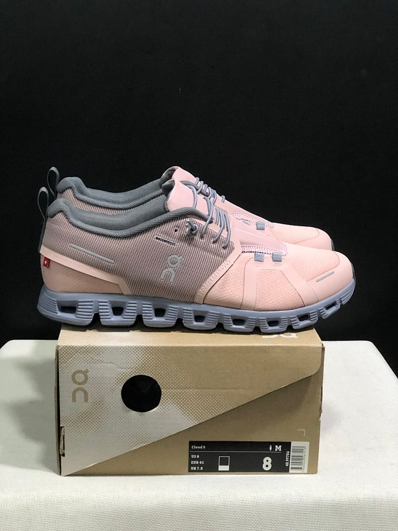 On Cloud 5 (Colorway 42)