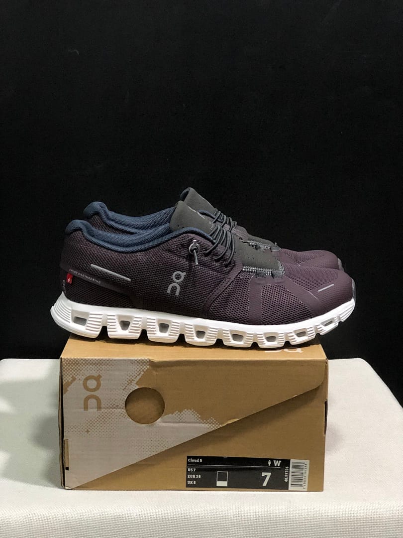 On Cloud 5 (Colorway 12)