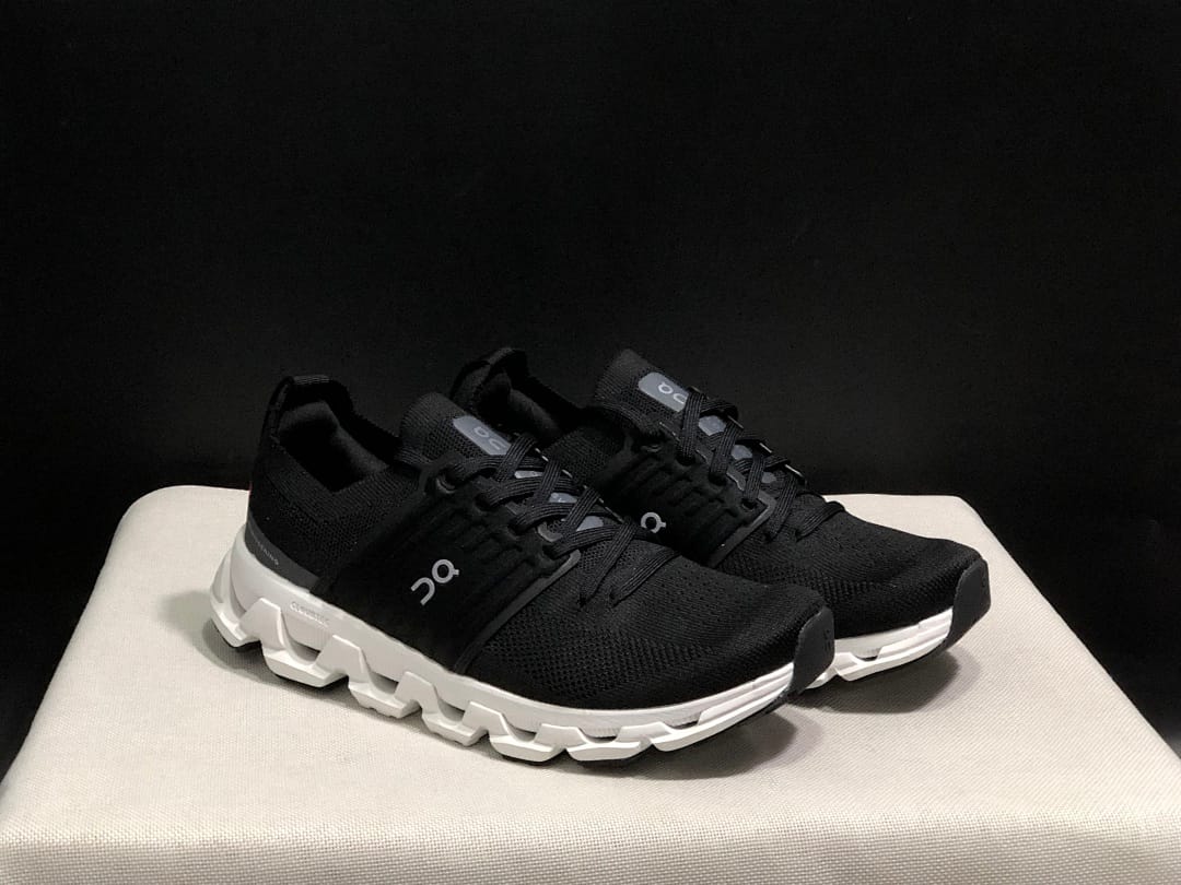 On Cloudswift 3 'Black White' (Colorway 2)
