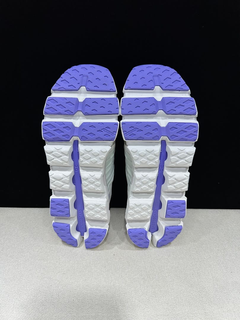 On Cloudswift 3 'White Light Blue'