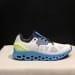 On Cloudstratus 2 (Colorway 5)