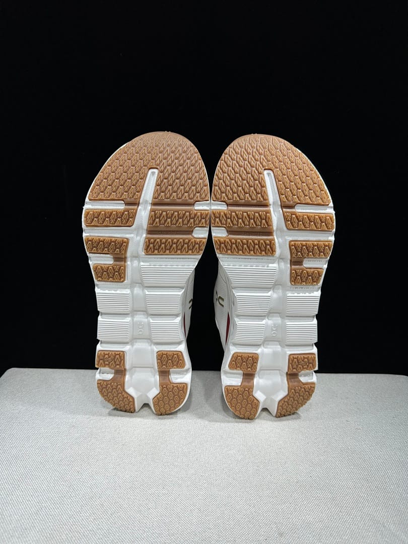 On Cloudrunner 2 (Colorway 4)