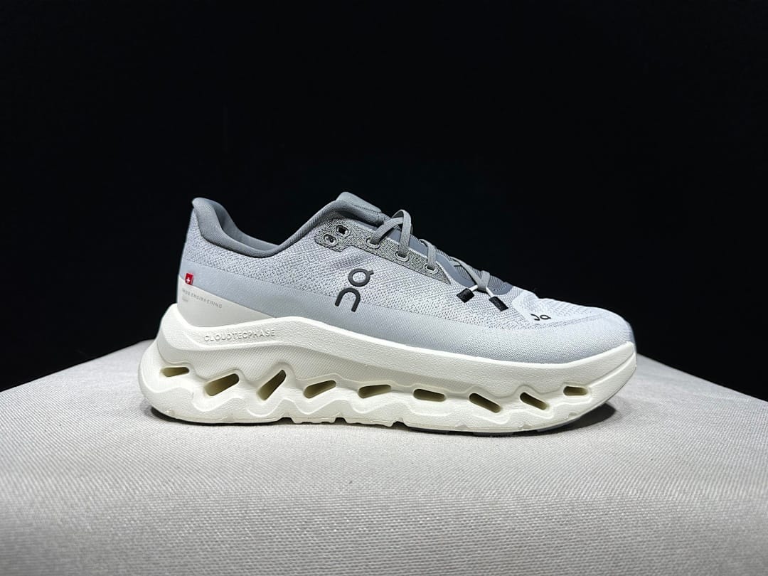 On Cloudtilt Spring 'Grey White' (Colorway 2)