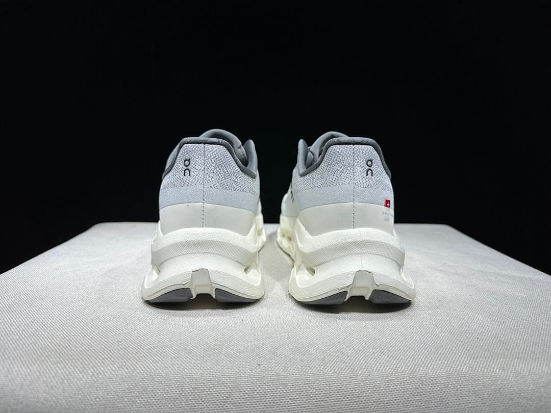 On Cloudtilt Spring 'Grey White' (Colorway 2)