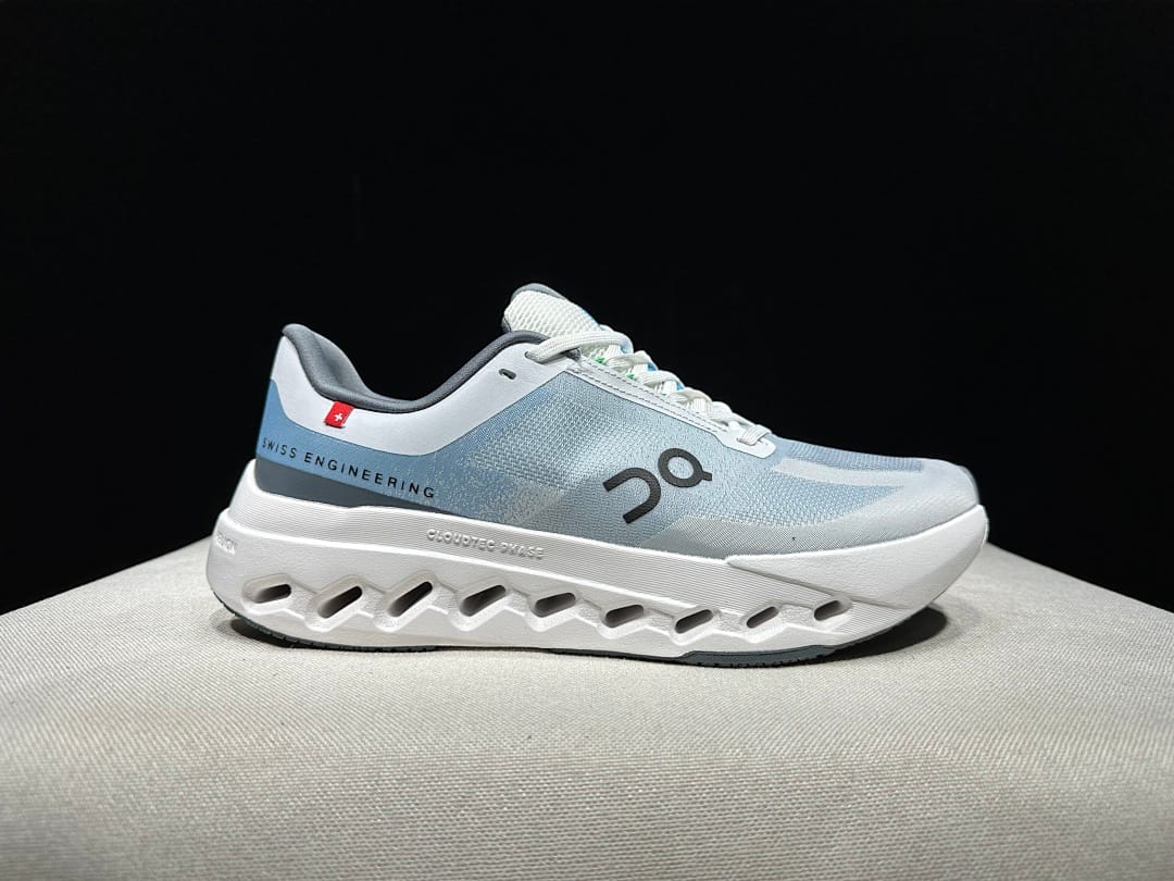 On Cloudsurfer Next 'Grey'