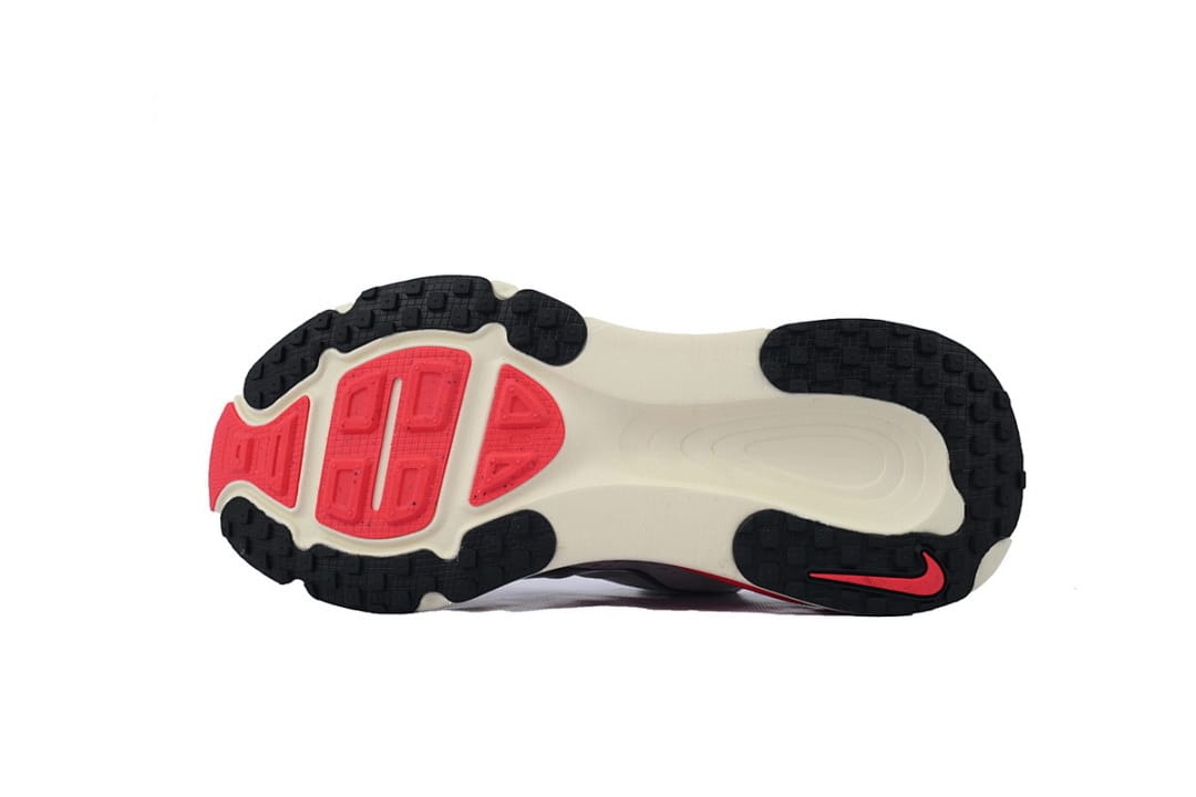 Nike Zoom Vomero 18 AA Edition Platinum Tint Siren Red