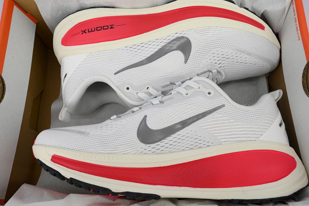 Nike Zoom Vomero 18 AA Edition Platinum Tint Siren Red