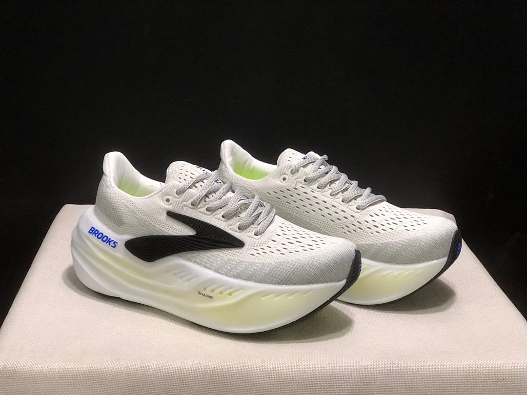 Brooks Glycerin max (Colorway 9)