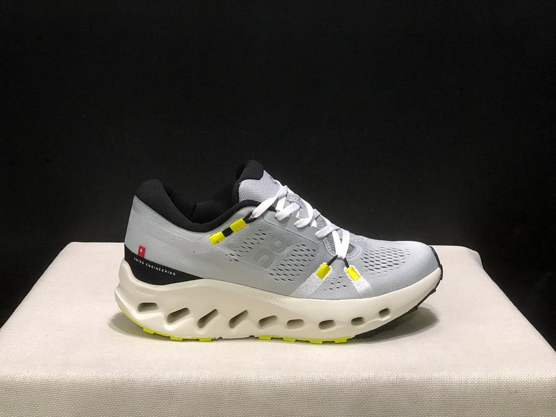 On Cloudsurfer 2 'Glacier Grey Ivory'