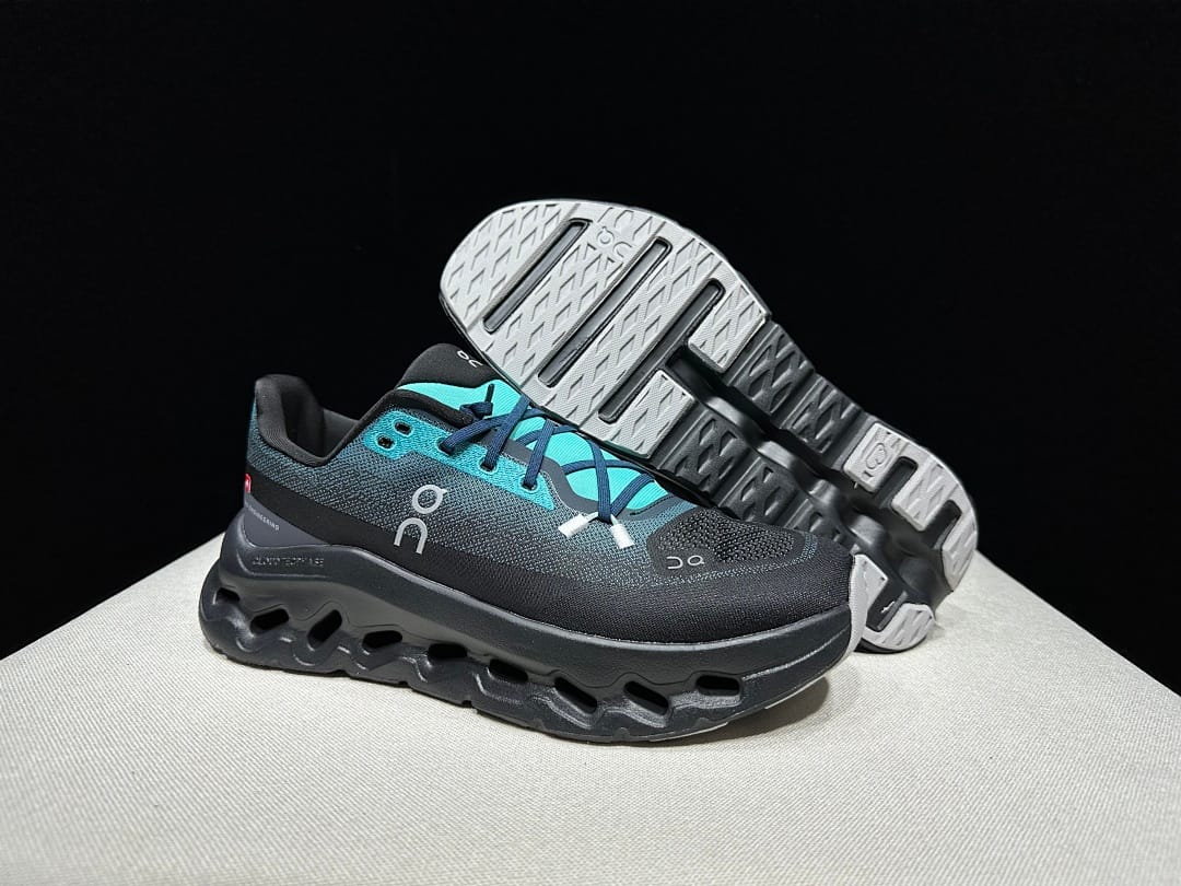 On Cloudtilt Spring (Colorway 10)