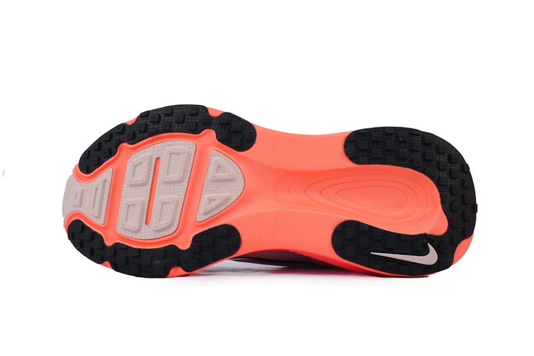Nike Zoom Vomero 18 AA Edition Atmosphere Pink
