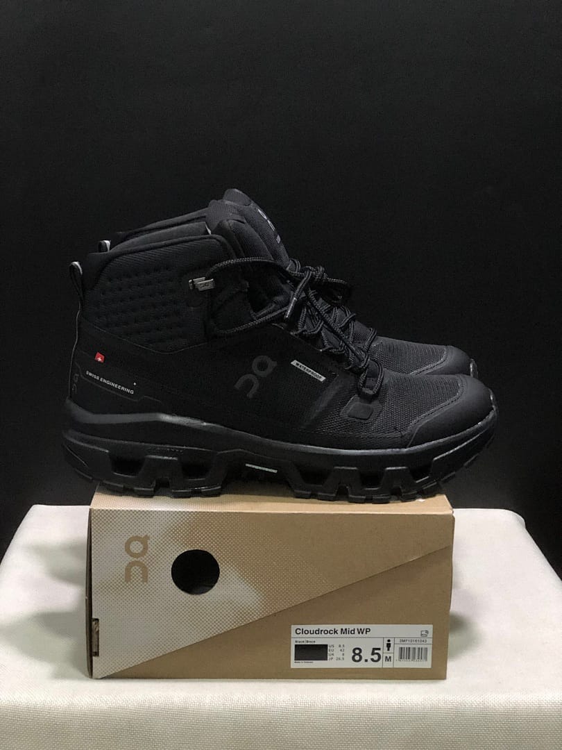 On Cloudrock Low WP (Colorway 15)