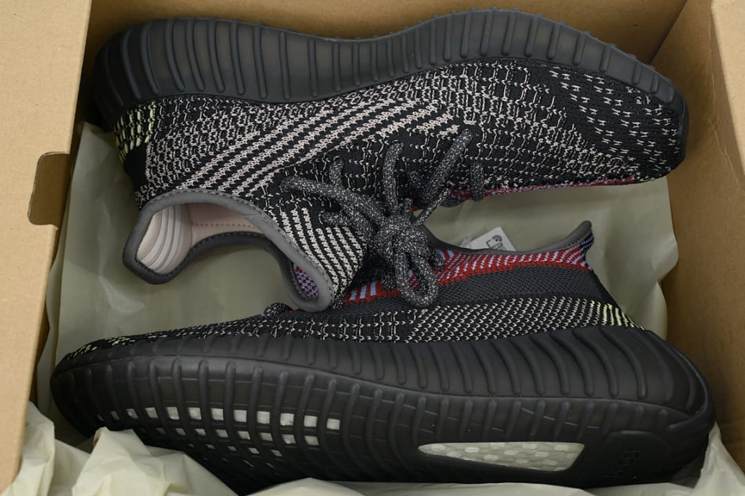 Yeezy Boost 350 V2 LW Yecheil Reflective