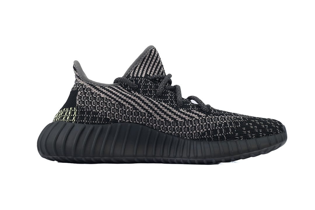 Yeezy Boost 350 V2 LW Yecheil Reflective