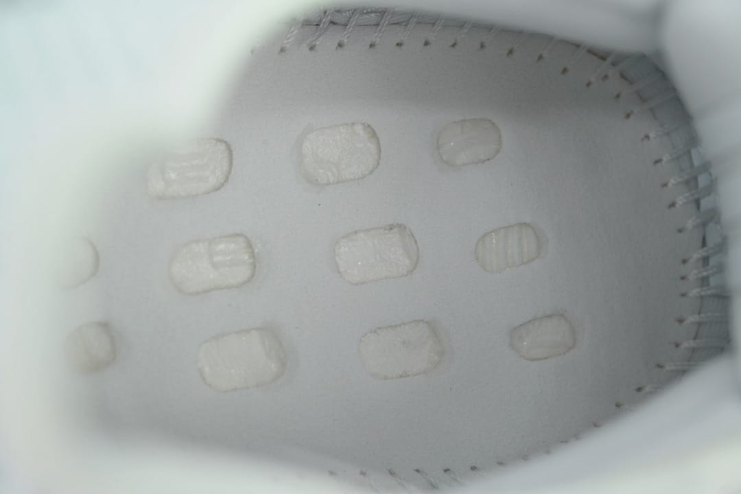 Yeezy Boost 350 V2 LW (Colorway 8)
