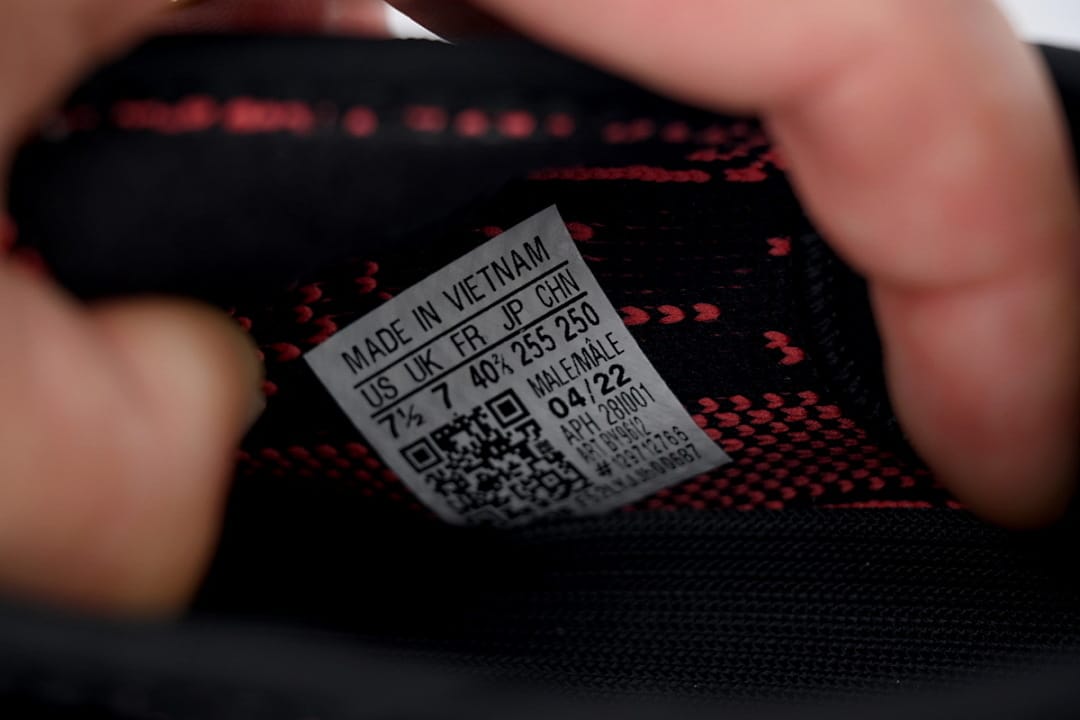 Yeezy Boost 350 V2 LW Black Pink