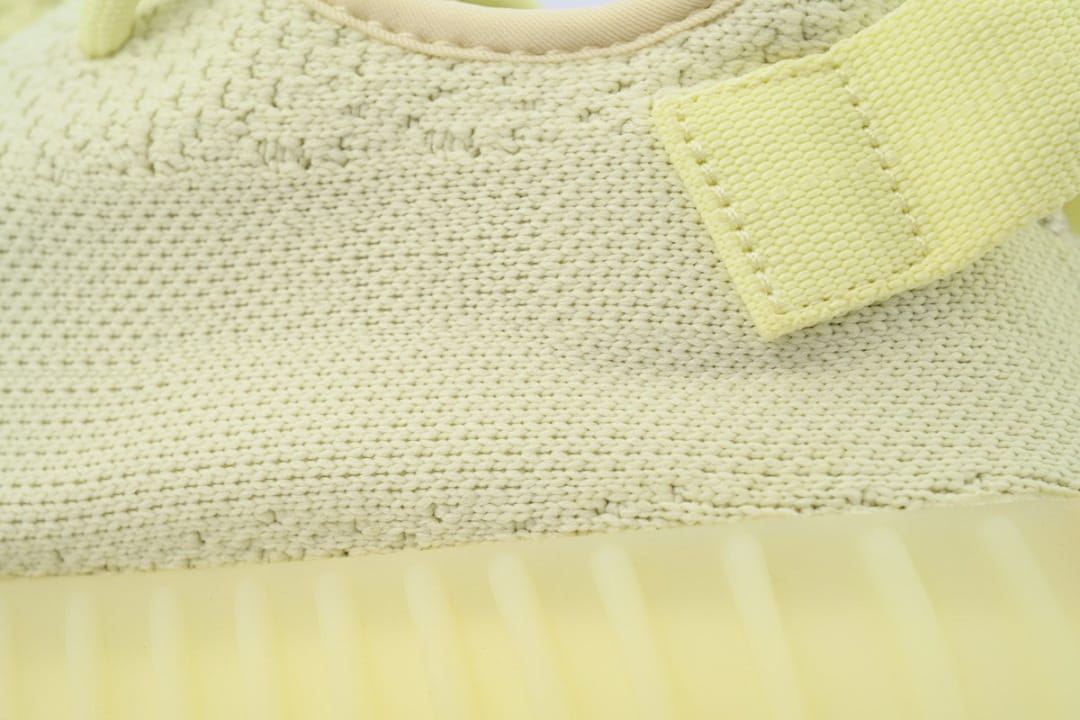Yeezy Boost 350 V2 LW Butter