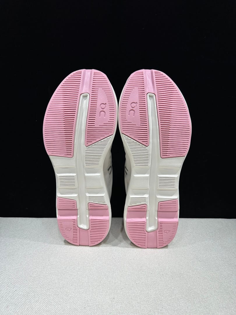 On Cloudzone × KITH 'Off White' (Colorway 3)