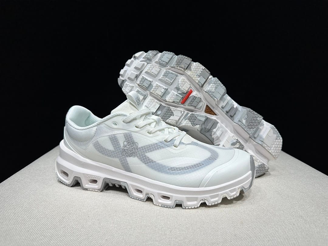 On × LOEWE Cloudventure 2.0 'Triple White'