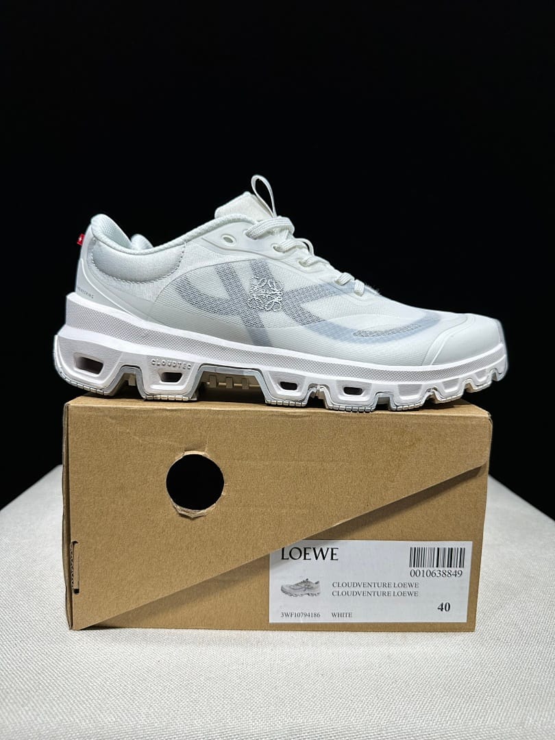 On × LOEWE Cloudventure 2.0 'Triple White'